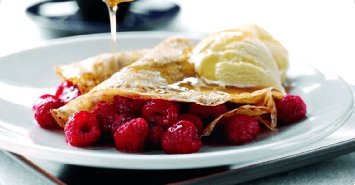 Honey and raspberry pancakes