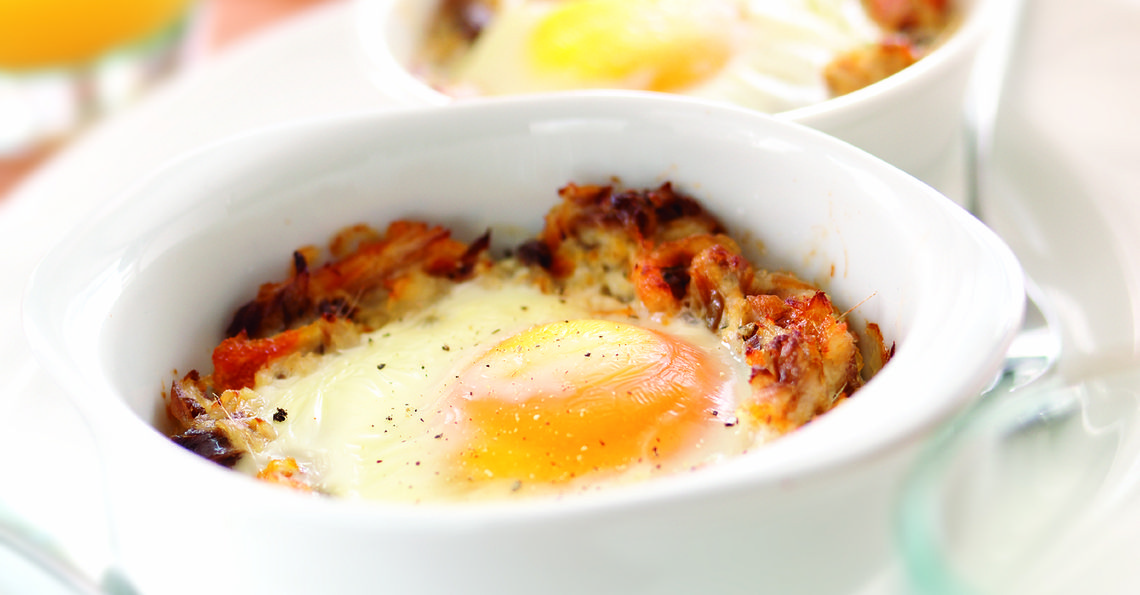 Baked eggs with kippers